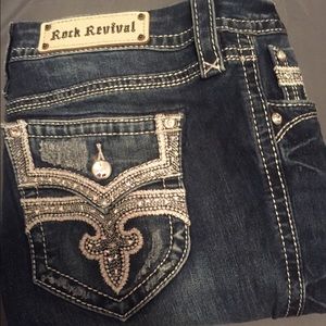 Rock Revivals Easy Straights.