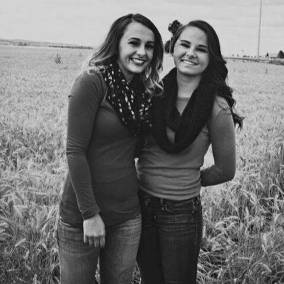 Meet your Posher, Cassidi - Picture 1 of 1