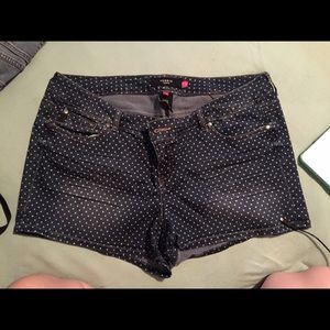 Bundle for @slee6781