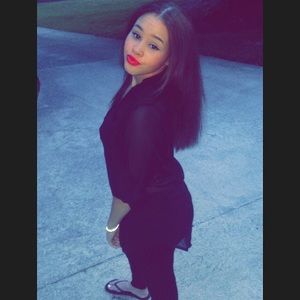 Meet your Posher, Katrina