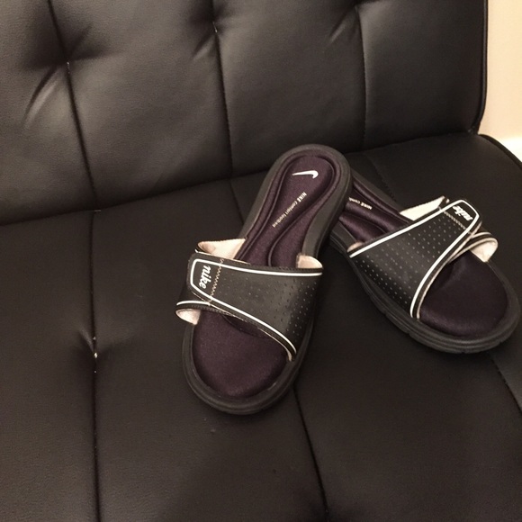 Nike sandals