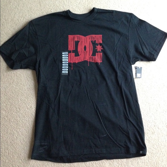 NWT- Men's DC Black T-shirt