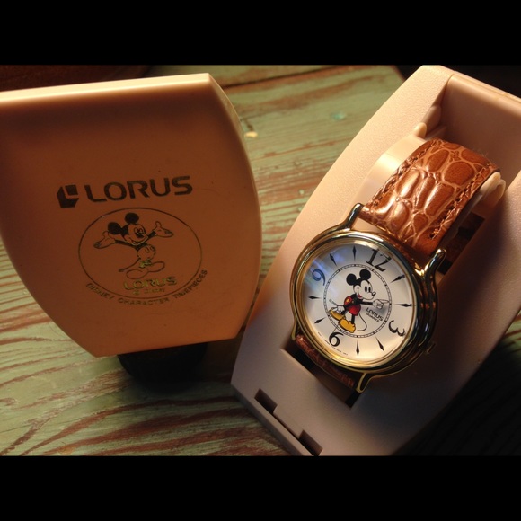 Loris Micky Mouse watch
