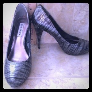 Silver and black pumps-4 inch heels!