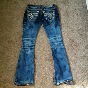 Rock revival jeans (buckle jeans)