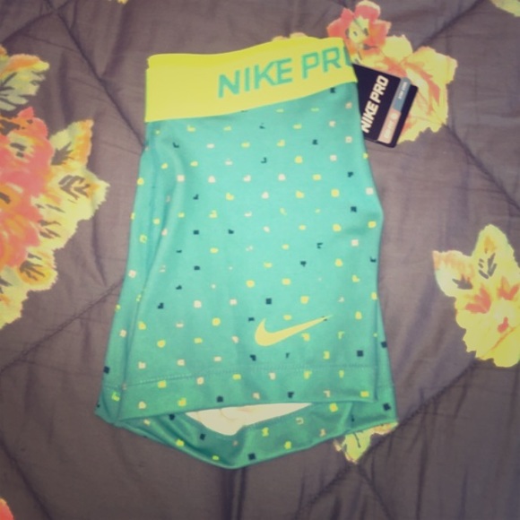 Size small nike pros