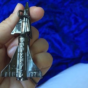 HAN CHOLO rocket pendant