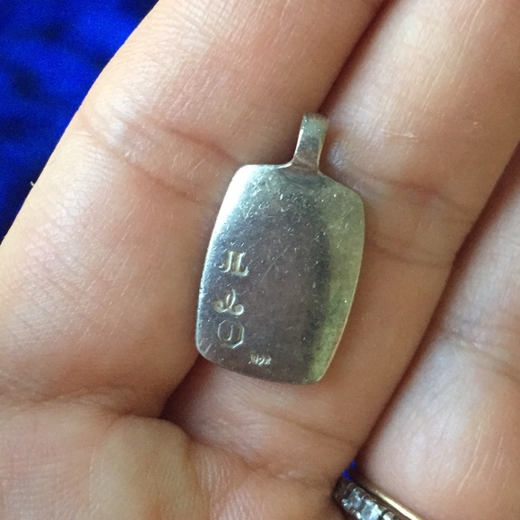 JEFFREY LEVIN dog tag pendant - Picture 2 of 4