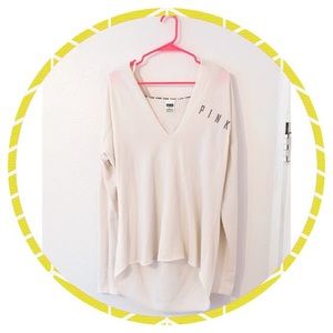 ⭐️PINK VS WHITE PULLOVER SIZE L⭐️