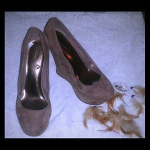 Brown wedges size 10