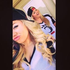 Meet your Posher, Katelyn