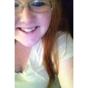 Meet your Posher, Brittney