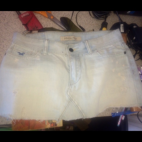 Hollister skirt
