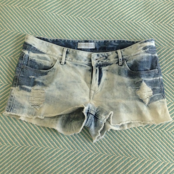 Express acid-wash destroyed jean shorts