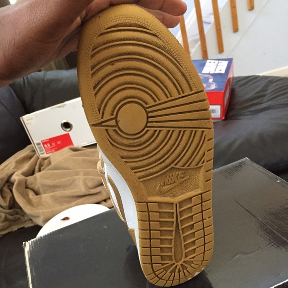 Gold 1s - Picture 2 of 3