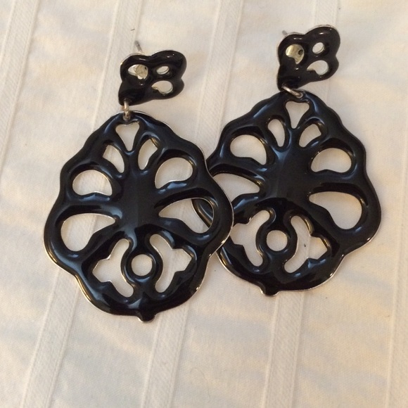 FINAL DAY! Pretty Black Earrings