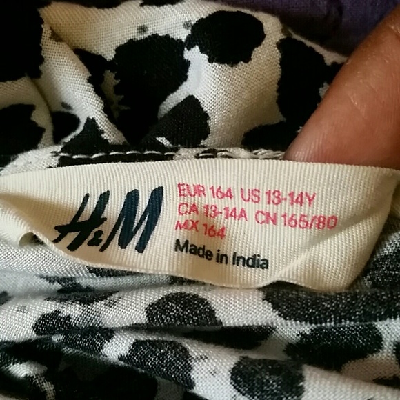 H&M Patterned Dress - Picture 3 of 3