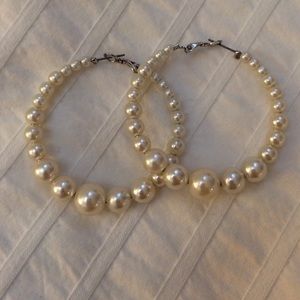 MOVING SALE! Pearl Hoops