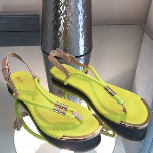Mossimo: Neon Sandles