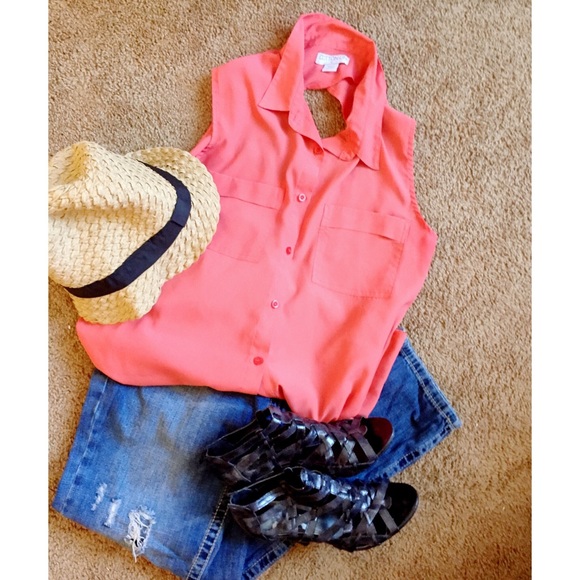 💖 Coral Sleeveless Top 💖