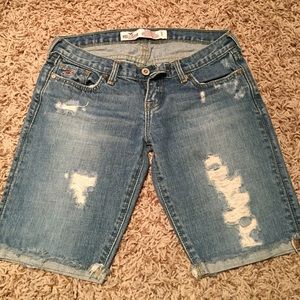 Hollister size 1 bermudas