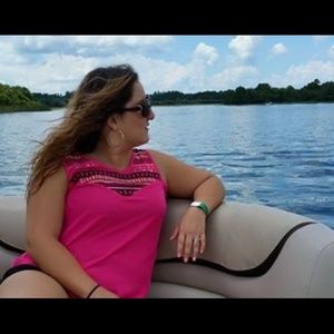 Meet your Posher, Yvonne