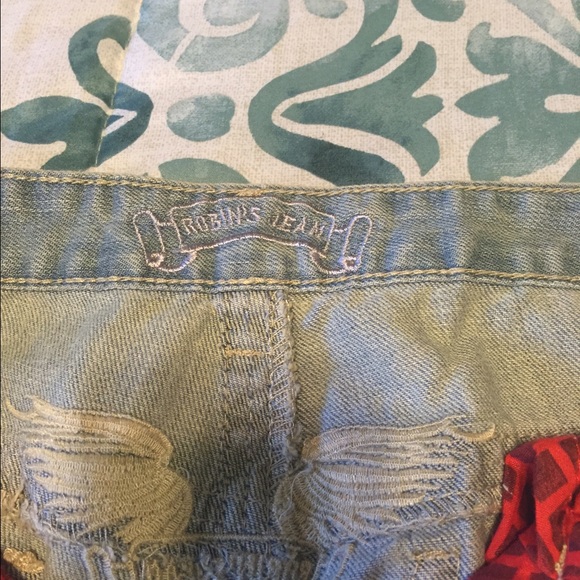 Brand new Robin's Jean - Picture 3 of 4