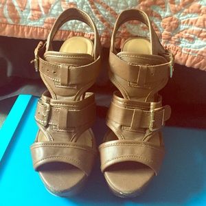 Tan Summer Wedges