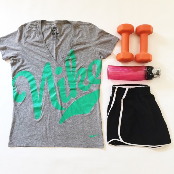 Nike Tops - ▪️ SALE ▪️ Nike Dri-Fit Top