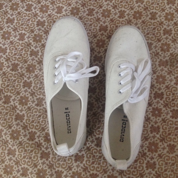 H&M flatform sneakers size 38 (7 1/2)