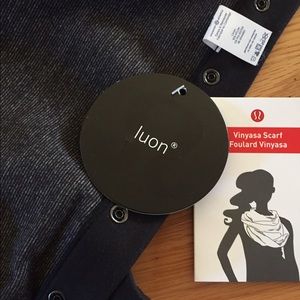 Lululemon Vinyasa Scarf