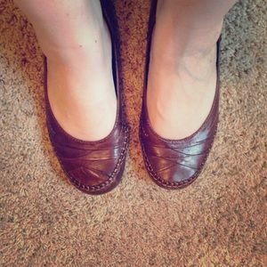 Earth Origins shoes size 7