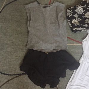 Brandy Melville Lot of 2