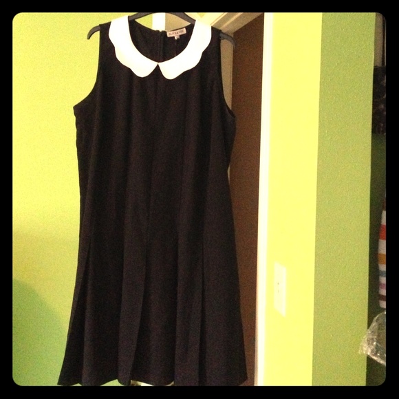 Alice and You Pleated Dress With White Collar