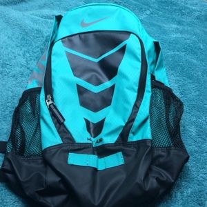 nike air max backpack green nike air max backpack green