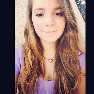 Meet your Posher, Regina