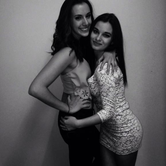 Meet your Posher, Sage - Picture 1 of 1