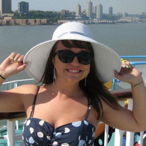 Meet your Posher, Carlene - Picture 1 of 1