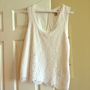 Banana Republic white lace sleeveless