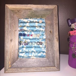 Earring / ring holder