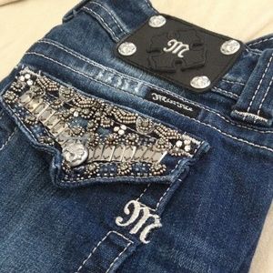 Gorgeous Miss Me jeans!!! Only worn once!