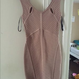 Bebe dress size small