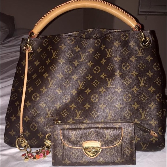 SOLD❤️❤️❤️