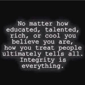 Meet your Posher, Dena