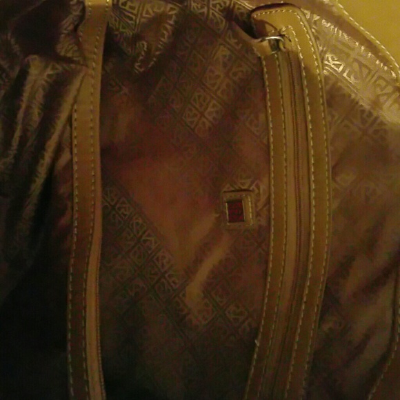 RELIC Tote- Never Used Brand New - Picture 3 of 4