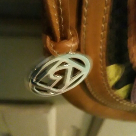 RELIC CROSS BODY BAG - Picture 2 of 3