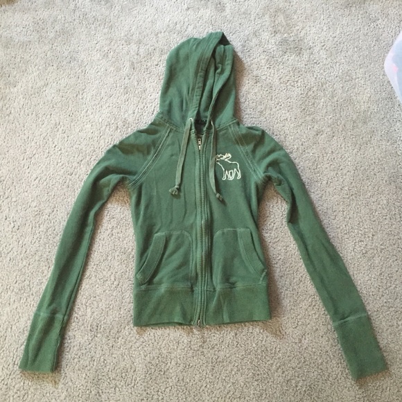 Abercrombie sweatshirt!