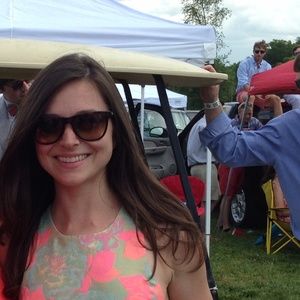 Meet your Posher, Erin