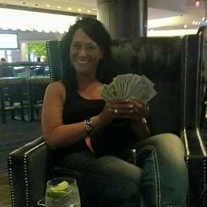 Meet your Posher, Edie