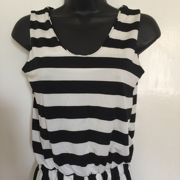 **New** Black and White Jumpsuit - Picture 2 of 2